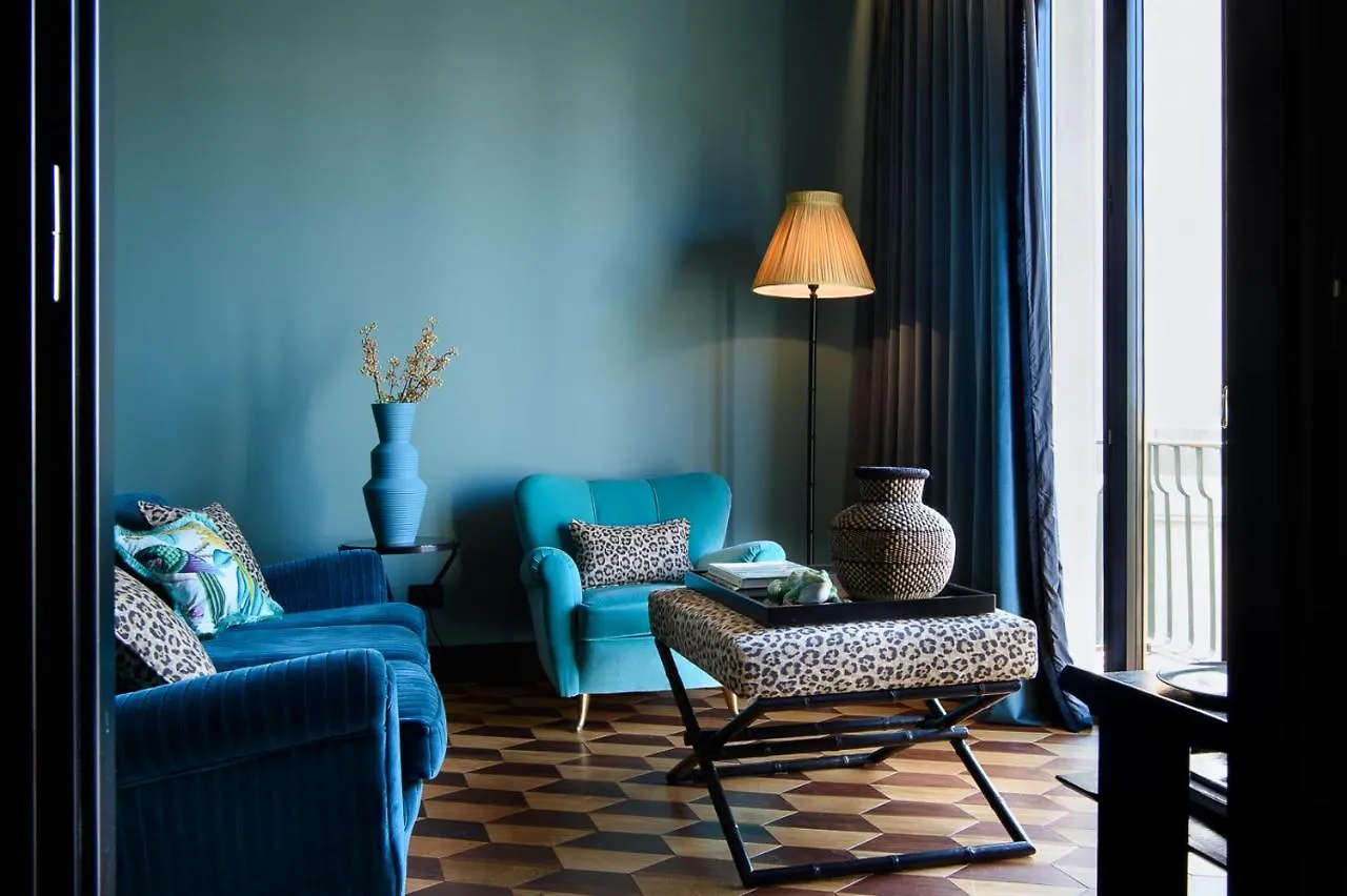 Velona'S Jungle Luxury Suites Firenze Bed & Breakfast