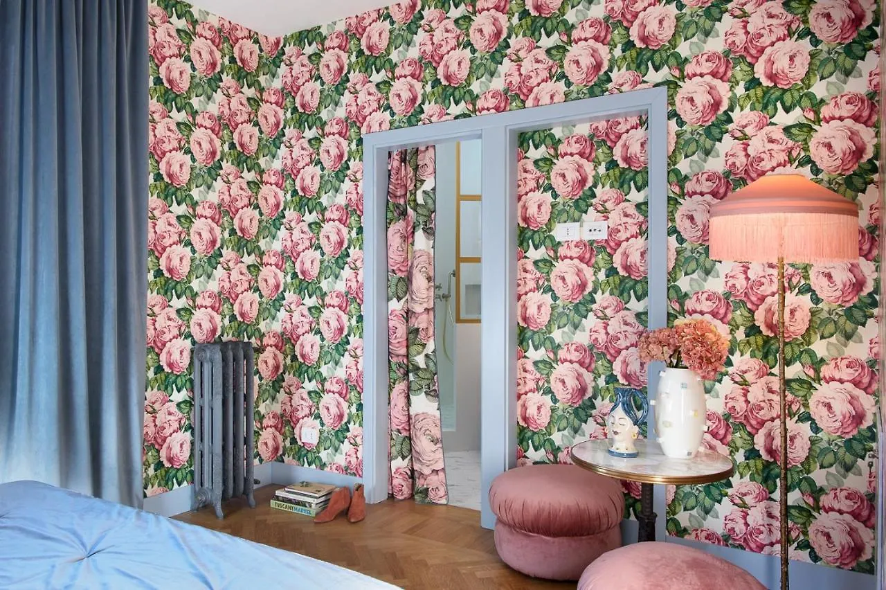 Velona'S Jungle Luxury Suites Florencie