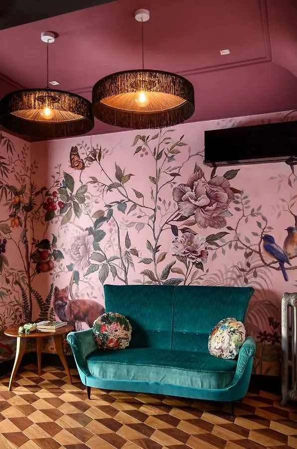Bed & Breakfast Velona'S Jungle Luxury Suites Florencie