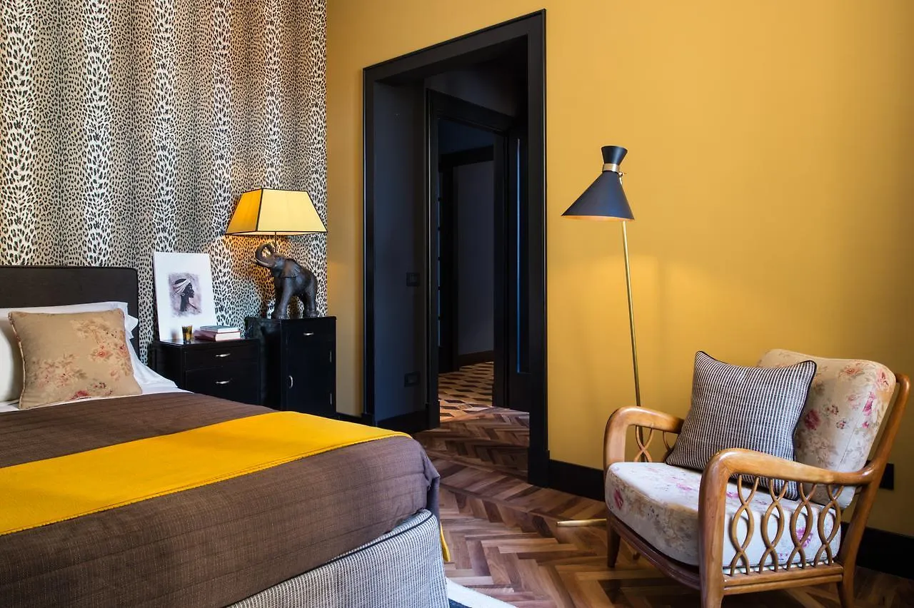 Velona'S Jungle Luxury Suites Florence 3*,