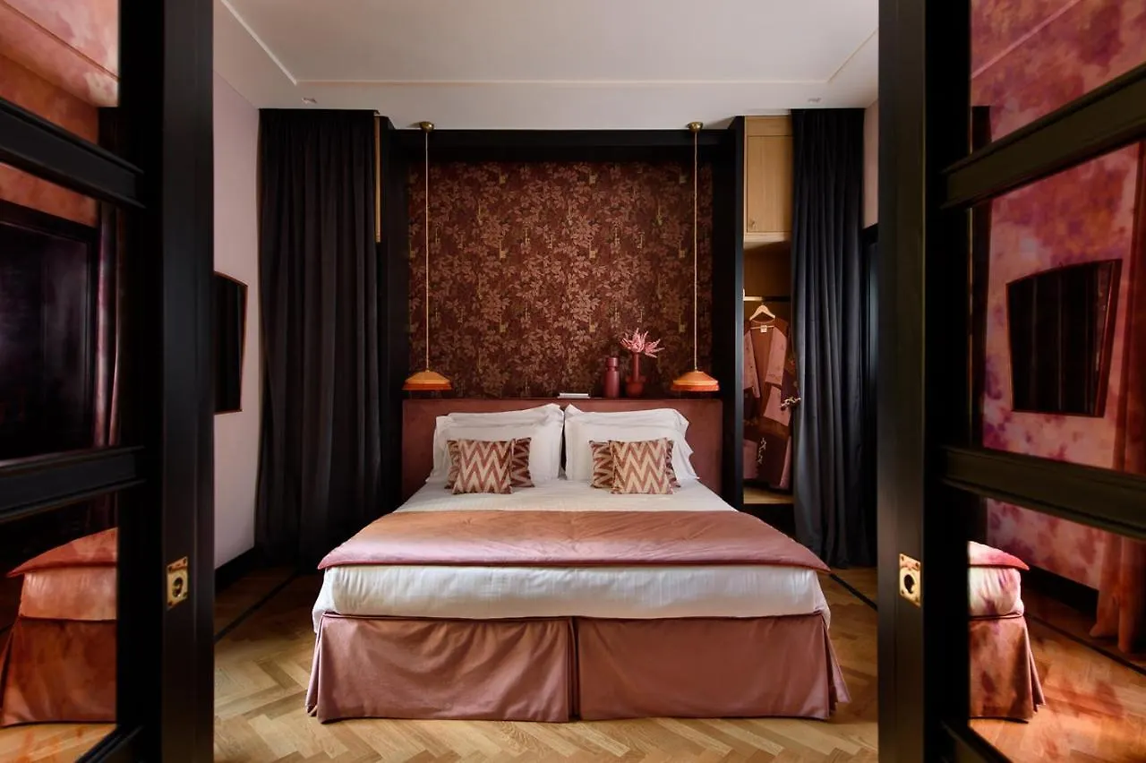 Velona'S Jungle Luxury Suites Florens 3*,